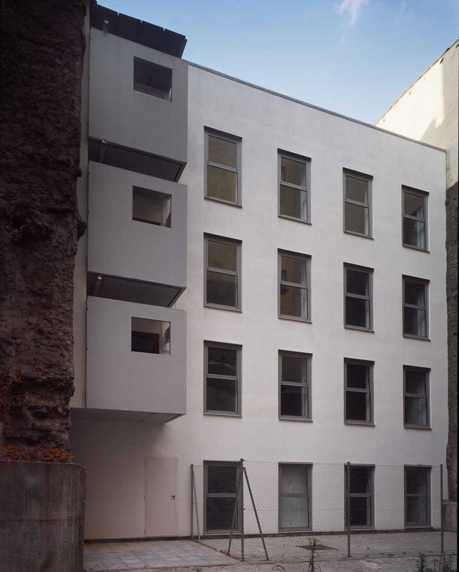 10 VPO Y L. COMERCIAL   