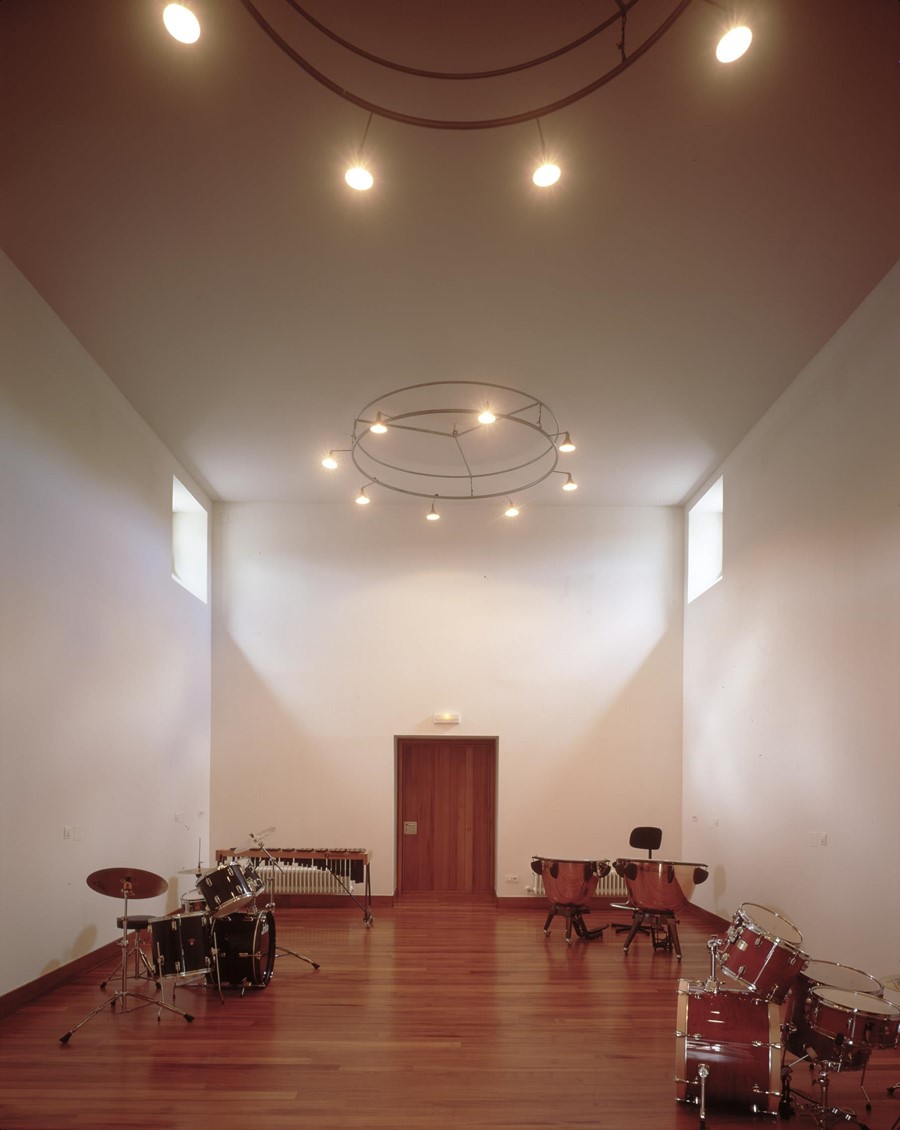 BIBLIOTECA Y ESCUELA DE MÚSICA