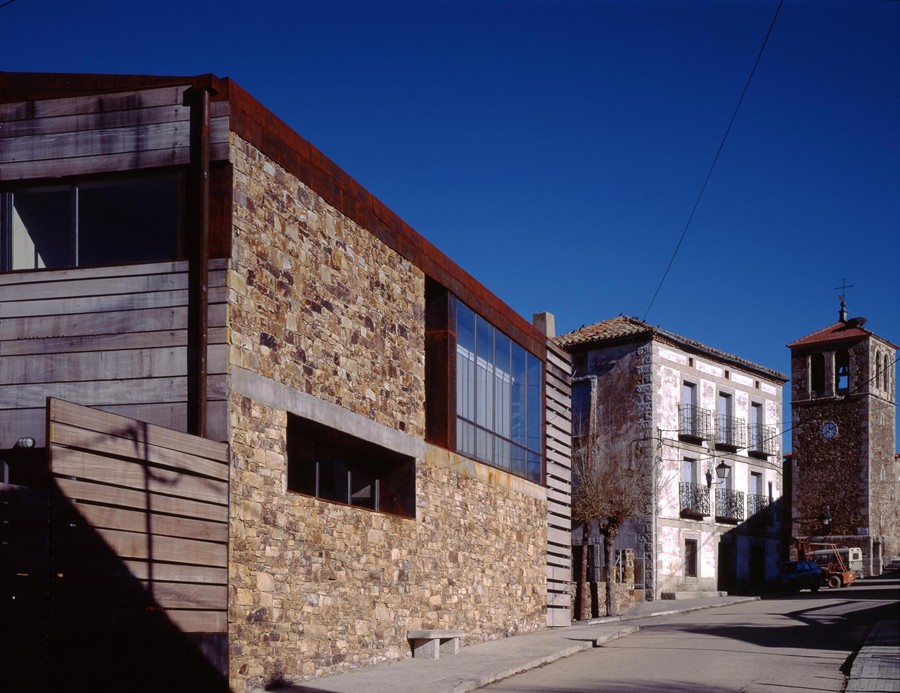 CASA DE  CULTURA GARGANTA DE LOS MONTES 