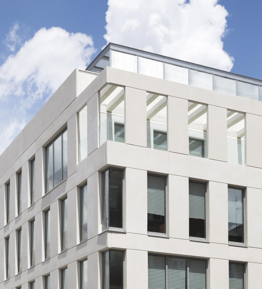 EDIFICIO USO TERCIARIO