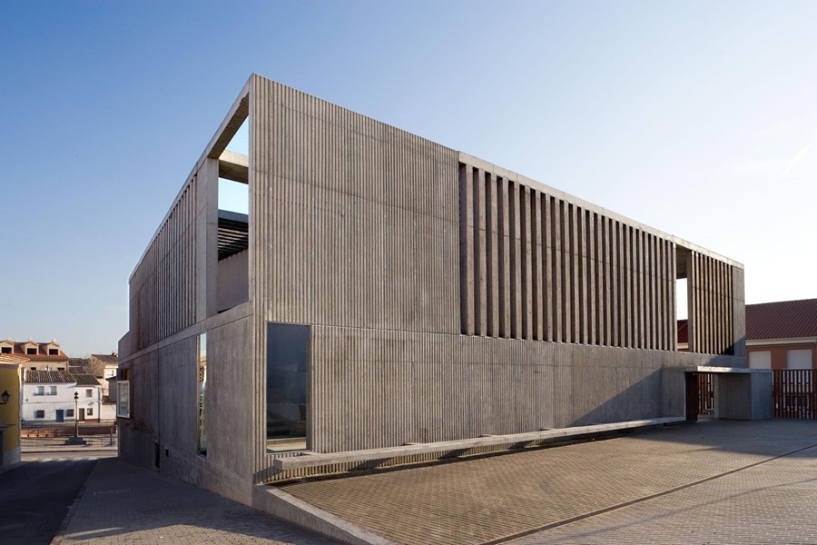CENTRO CULTURAL Y ESCUELA DE MÚSICA  
