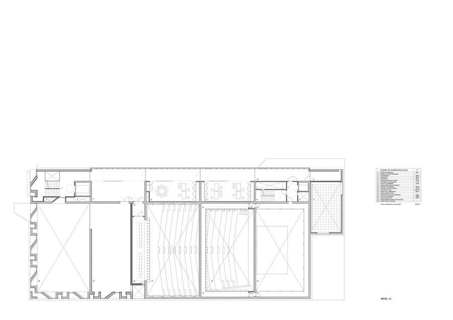 TEATRO Y EDIFICIO USOS MÚLTIPLES 