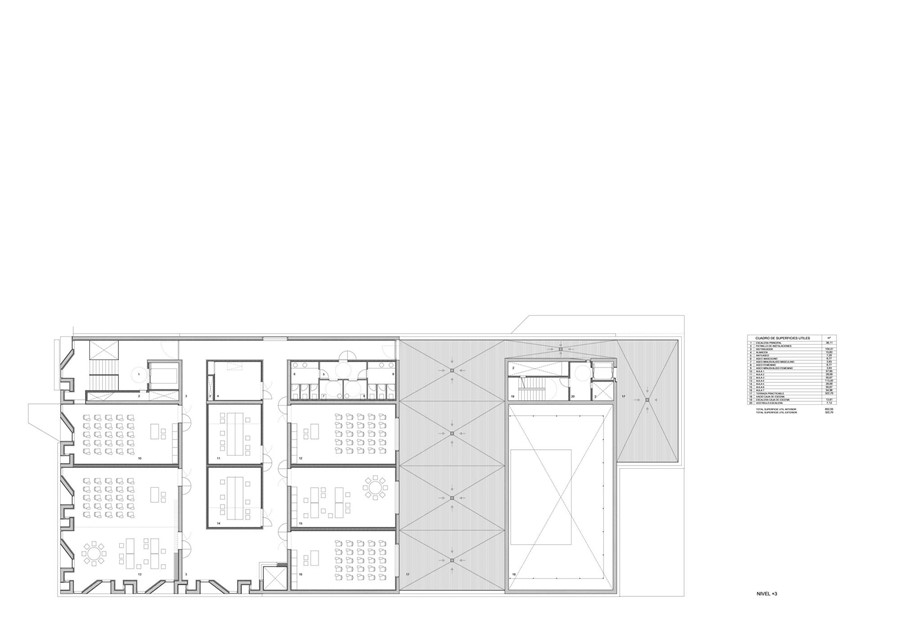 TEATRO Y EDIFICIO USOS MÚLTIPLES 